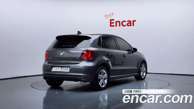 Volkswagen Polo 2014 thumb 9