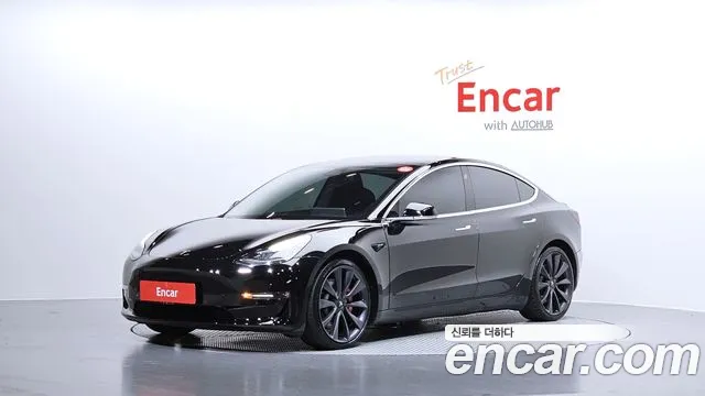 Tesla Model 3 2020 thumb 10