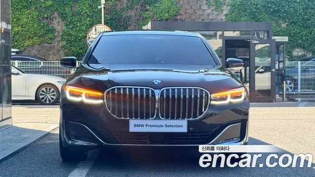 BMW 7 серии 2021 thumb 10