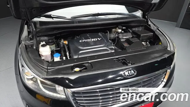 Kia Carnival 2017 thumb 6