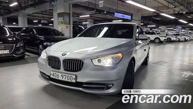 BMW 5 серии Gran Turismo 2012 thumb 5