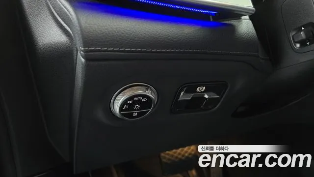 Mercedes-Benz EQS 2022 thumb 10