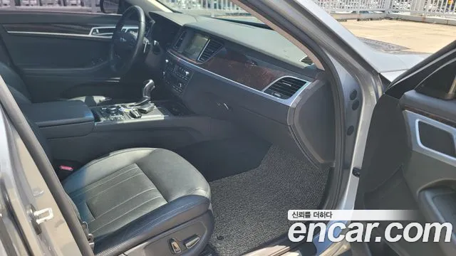 Hyundai Genesis 2016 thumb 4