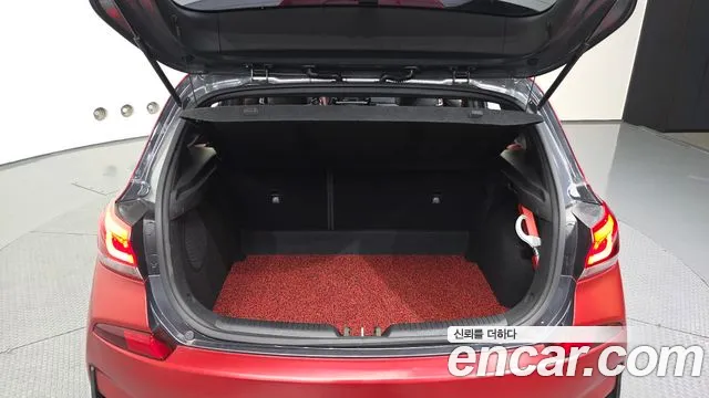 Hyundai i30 2019 thumb 4