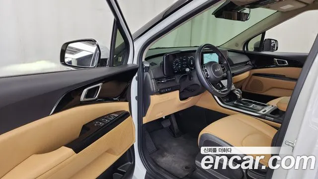 Kia Carnival 2022 thumb 9