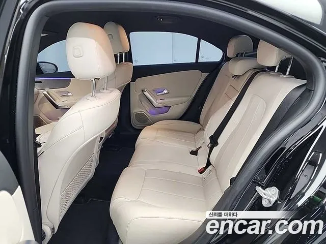 Mercedes-Benz A-Class 2022 thumb 5