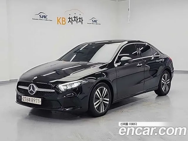 Mercedes-Benz A-Class 2022 thumb 10