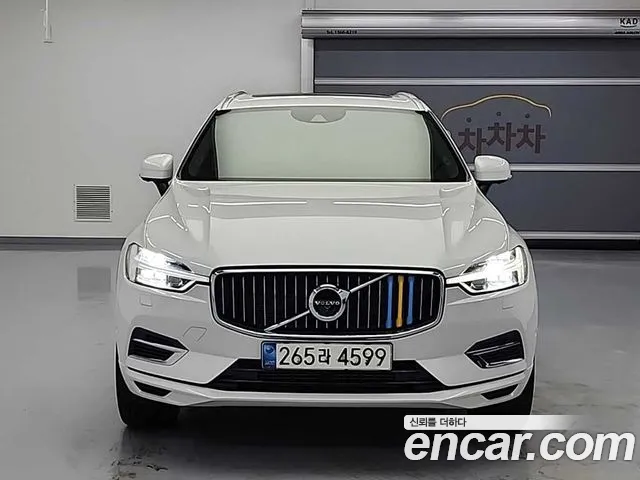 Volvo XC60 2021 thumb 9