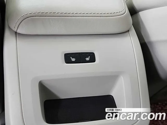 Volvo XC60 2021 thumb 7