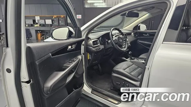 Kia Sorento 2015 thumb 9