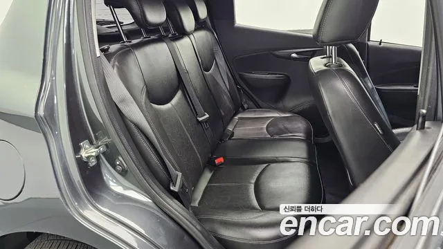 Chevrolet Spark 2016 thumb 2