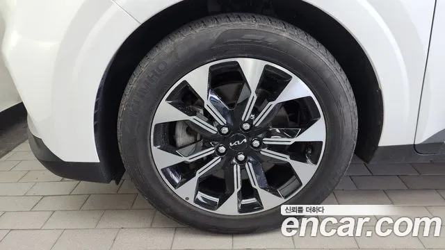 Kia Carnival 2021 thumb 5
