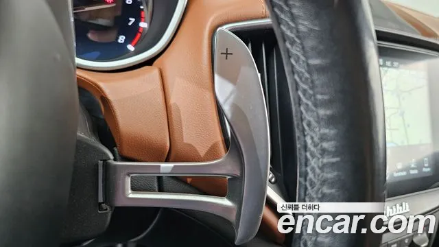 Maserati Ghibli 2018 thumb 5