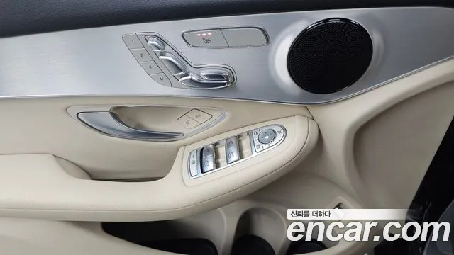 Mercedes-Benz GLC 2018 thumb 2