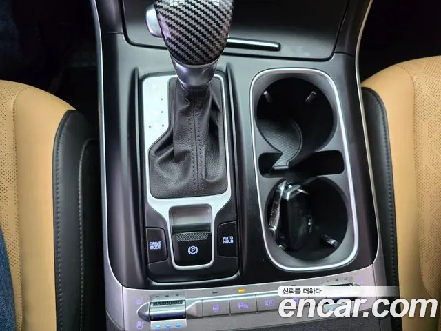 Kia Carnival 2022 thumb 11