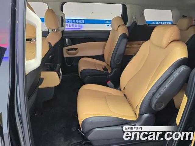 Kia Carnival 2022 thumb 6