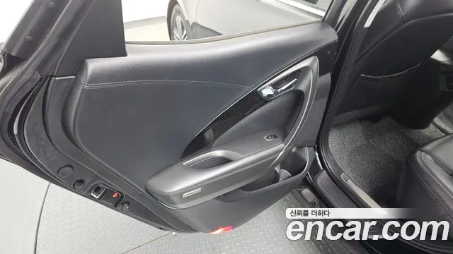 Hyundai Grandeur 2013 thumb 12
