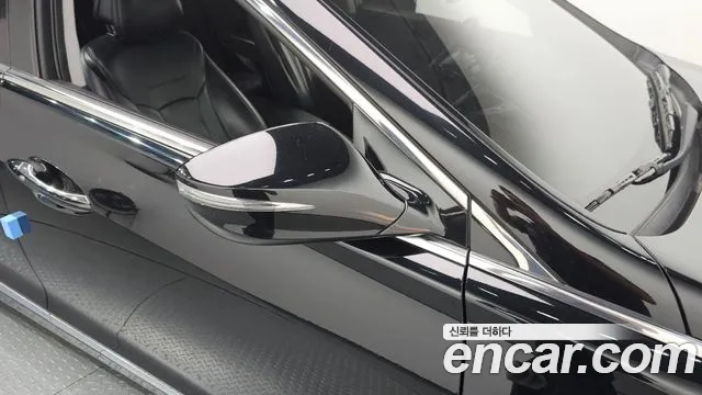 Hyundai Grandeur 2013 thumb 3