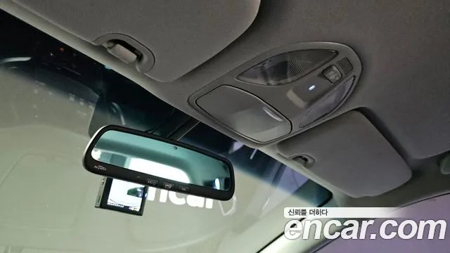 Hyundai Santafe 2016 thumb 6