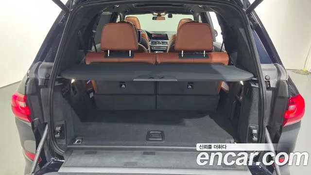BMW X7 2020 thumb 7