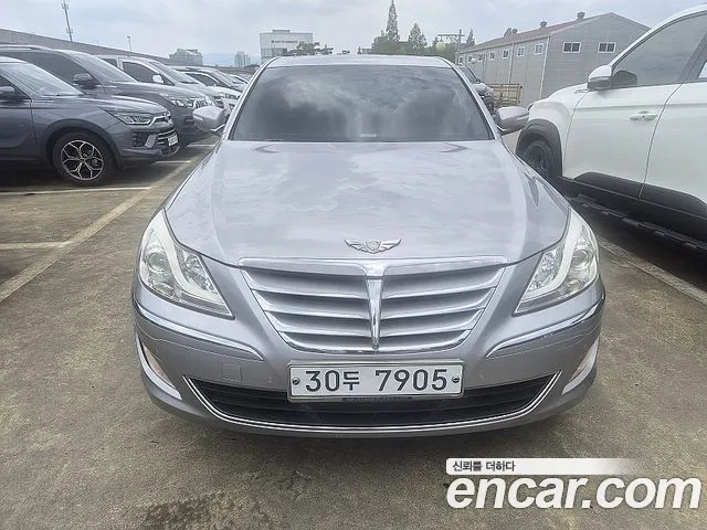 Hyundai Genesis 2011 thumb 11