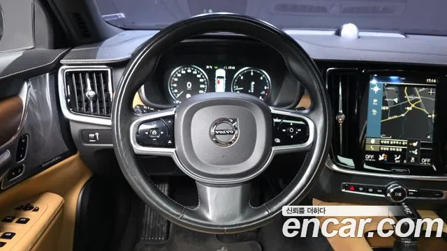 Volvo S90 2017 thumb 3