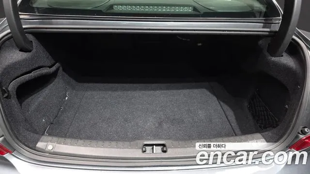 Volvo S90 2017 thumb 12