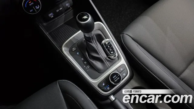 Hyundai Venue 2023 thumb 9