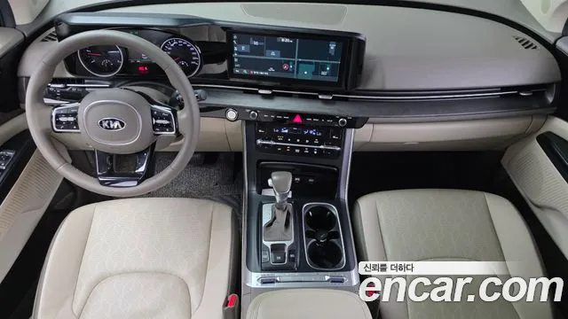 Kia Carnival 2021 thumb 7