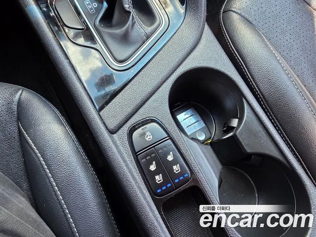 Kia Niro 2016 thumb 9