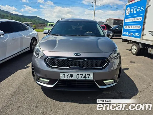 Kia Niro 2016 thumb 4