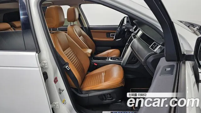 Land Rover Discovery Sport 2018 thumb 4