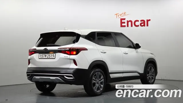 Kia Seltos 2021 thumb 2
