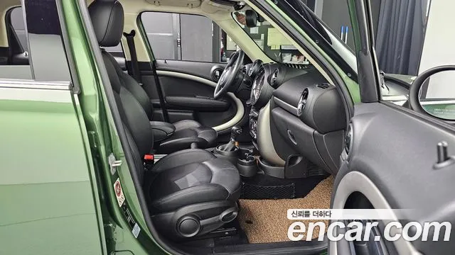 Mini Countryman 2016 thumb 9