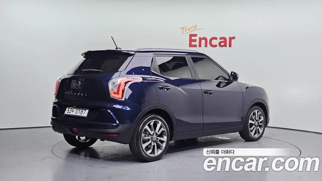 KGM Tivoli 2015 thumb 5