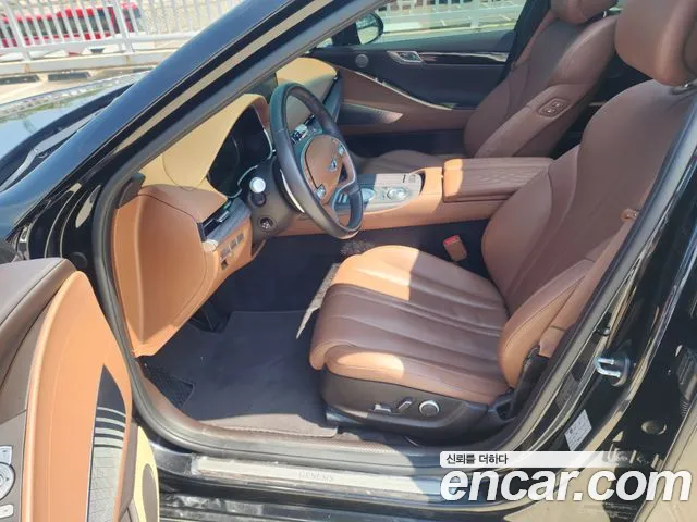 Genesis G80 2022 thumb 2