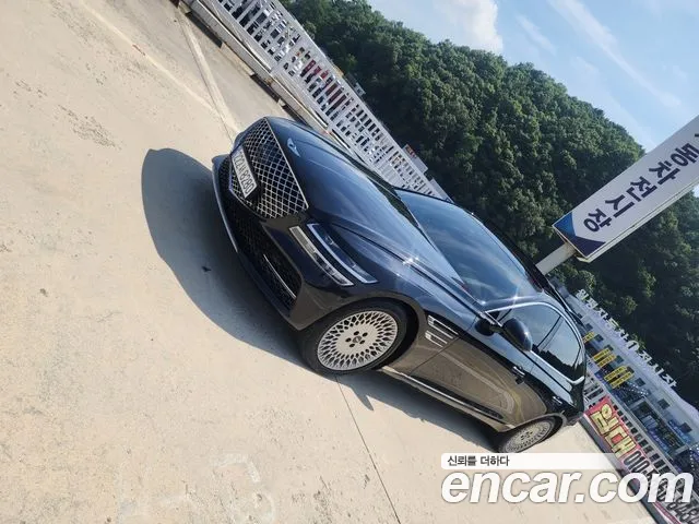 Genesis G80 2022 thumb 3