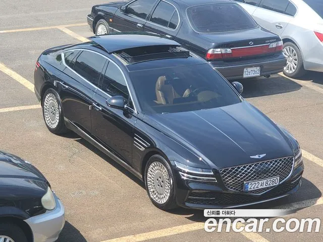 Genesis G80 2022 thumb 5