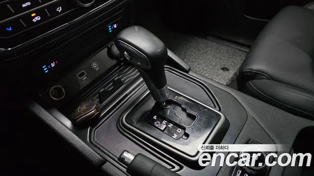 KGM Rexton 2021 thumb 3