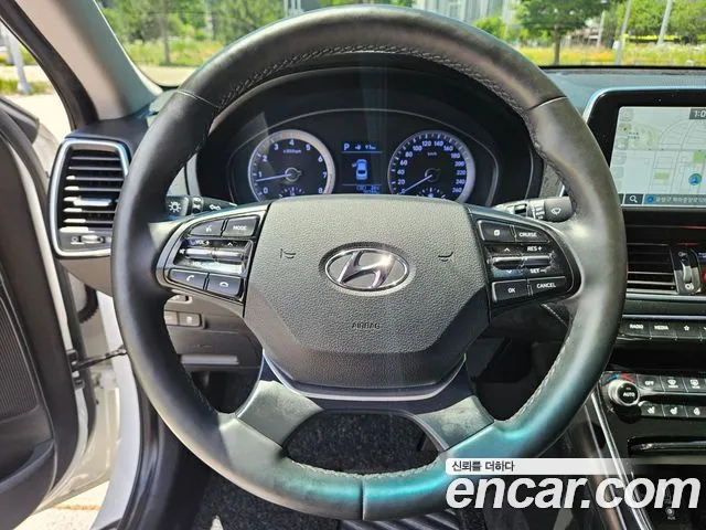 Hyundai Grandeur 2019 thumb 9