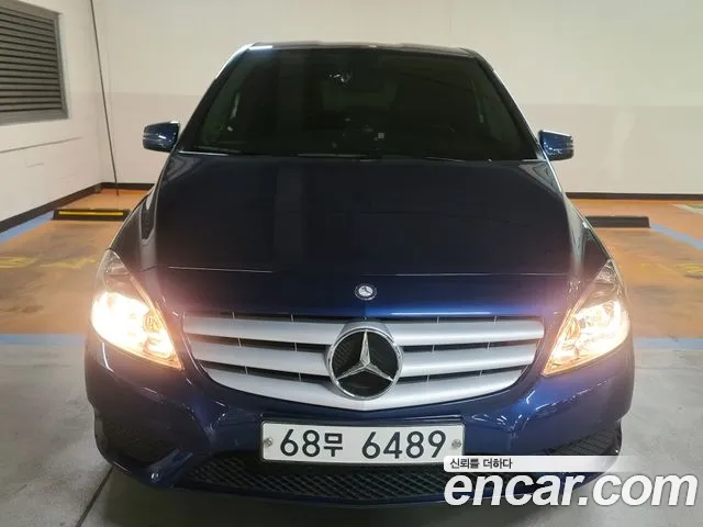 Mercedes-Benz B-Class 2012 thumb 5