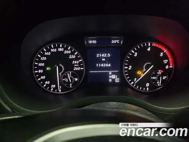 Mercedes-Benz B-Class 2012 thumb 3
