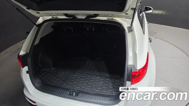 Kia Sportage 2017 thumb 3