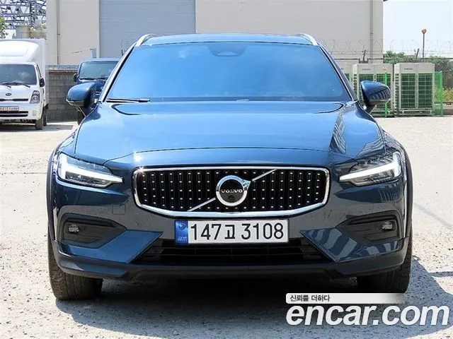 Volvo V60 2022 thumb 8