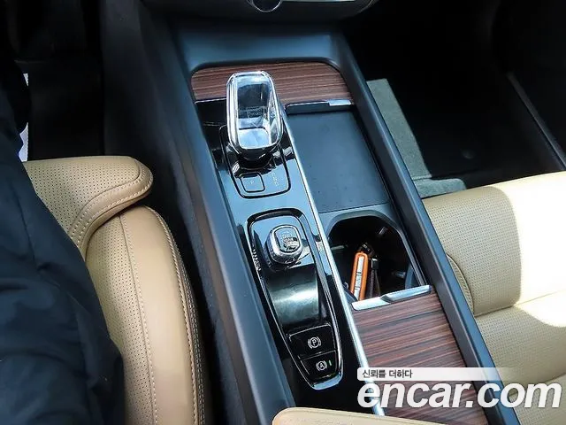 Volvo V60 2022 thumb 12