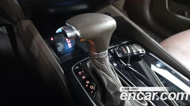 Kia Hybrid 2019 thumb 3