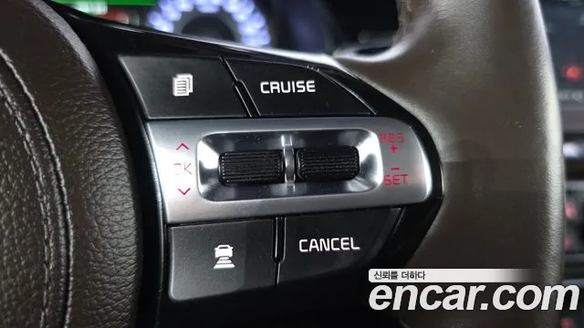 Kia Hybrid 2019 thumb 11