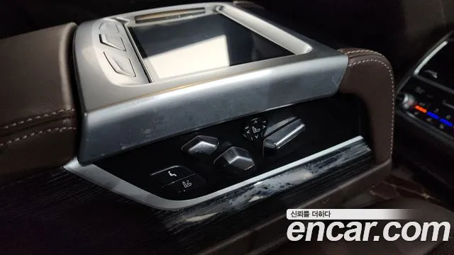 BMW 7 серии 2019 thumb 7