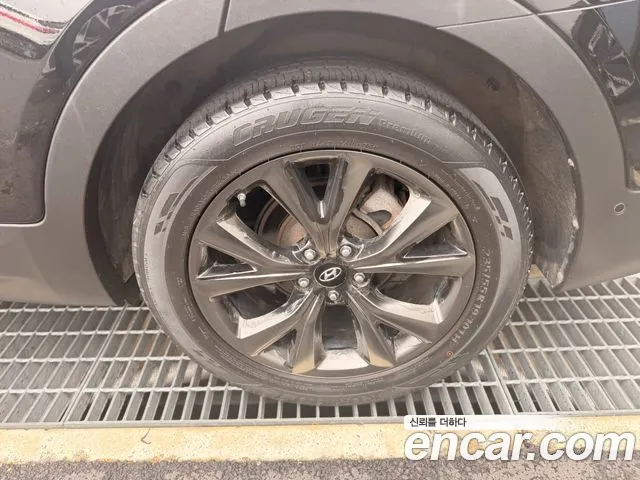 Hyundai Santafe 2016 thumb 8