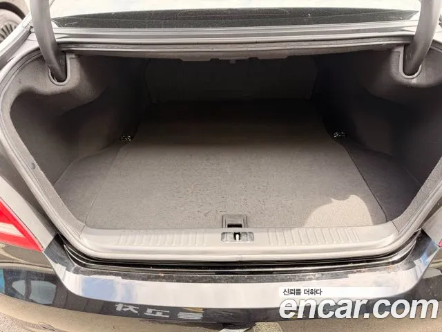 Hyundai Equus 2013 thumb 3